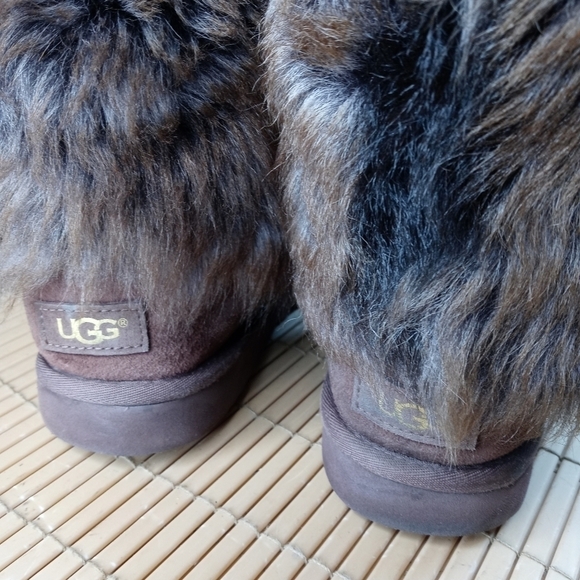 UGG VILET BROWN SUEDE SHEEPSKIN TOSCANA Faux Fur CUFF CRYSTAL BLING BOOTS, US wo - Picture 8 of 11